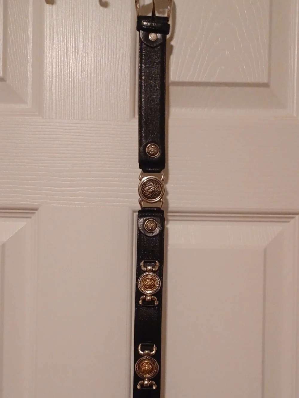 Women's Black Leather Medallion Belt